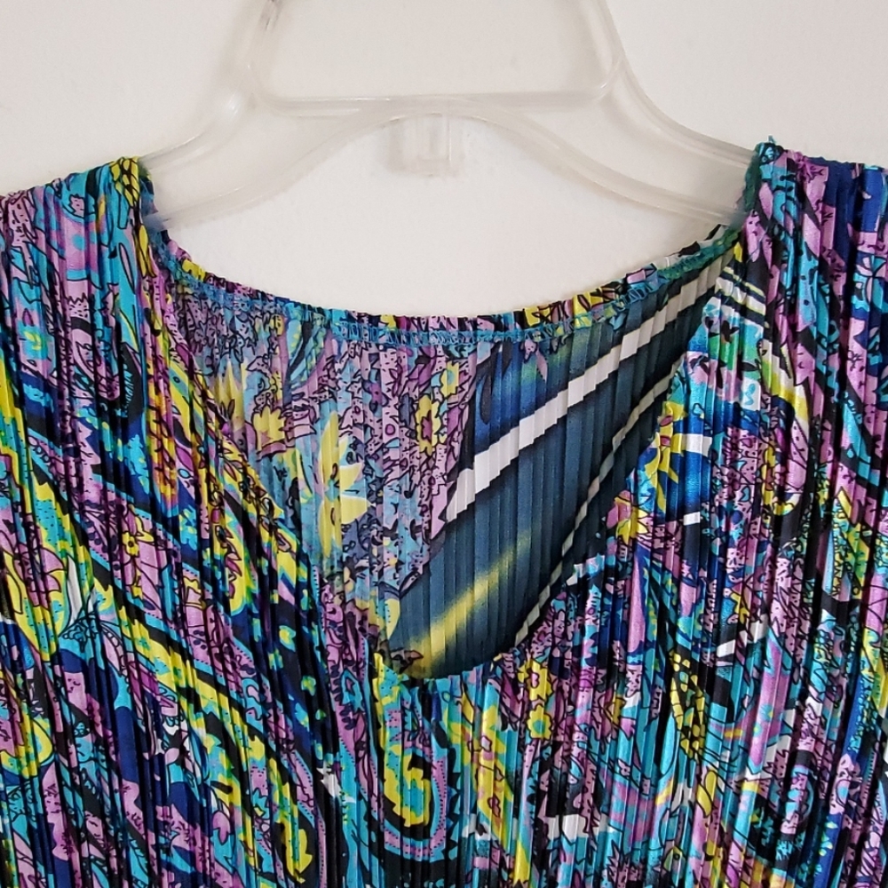Unbranded Artsy Blue, Green & White Print Cap Sleeve Top M - Picture 3 of 7